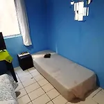 Quarto Do Gu Viajante
